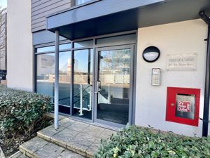 Communal entrance - click for photo gallery